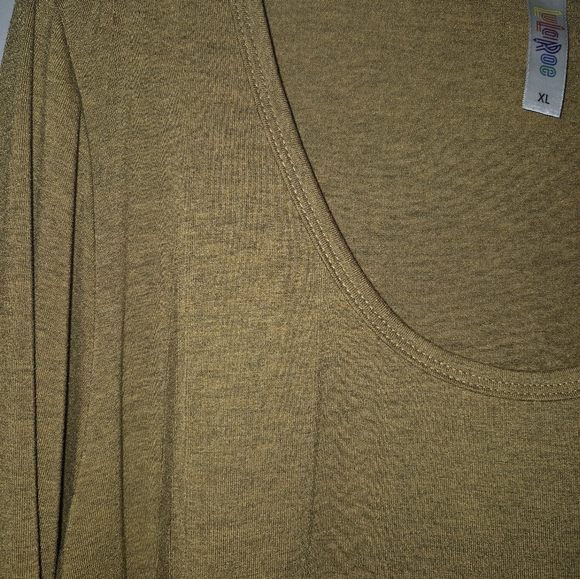 LuLaRoe Size XL Golden Long Sleeve Top - Picture 2 of 6